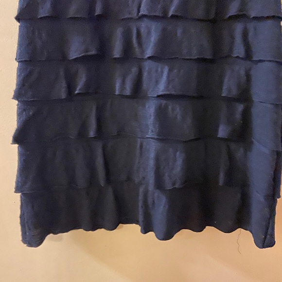 Max Studio sleeveless ruffled navy midi dress size medium - Picture 5 of 10